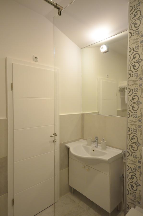 סראייבו Villa Aba Apartments מראה חיצוני תמונה